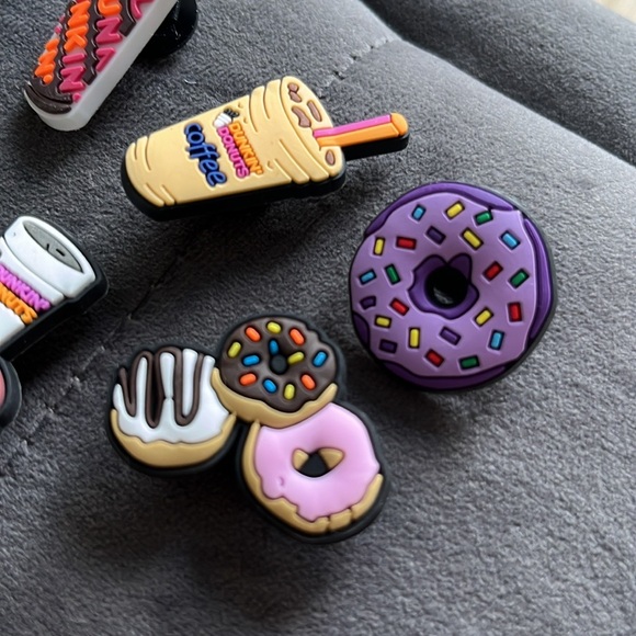 Dunkin’ Donuts Crocs Jibbitz Charms 8-pack - Picture 3 of 4